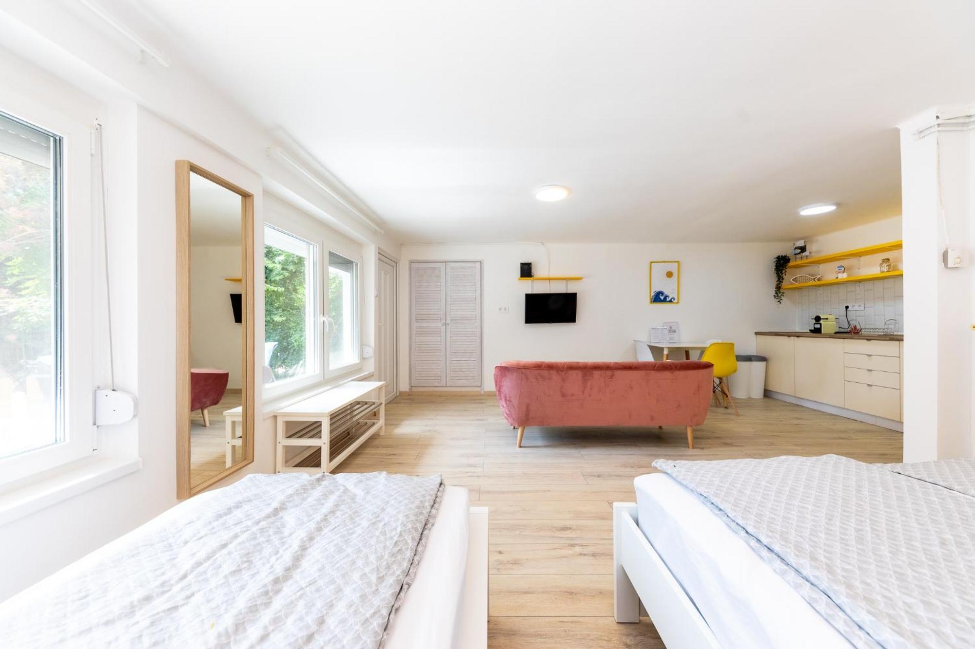 Balaton Wave Apartments Balatonalmádi Eksteriør billede